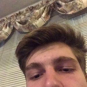 Meet your Posher, Evan